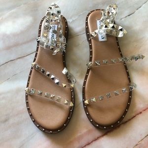 Steve Madden Travel Sandal
